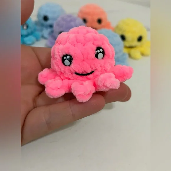 Crochet Mini Octopus 🐙 - Picture 2 of 3